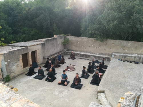 zazen exterior 3