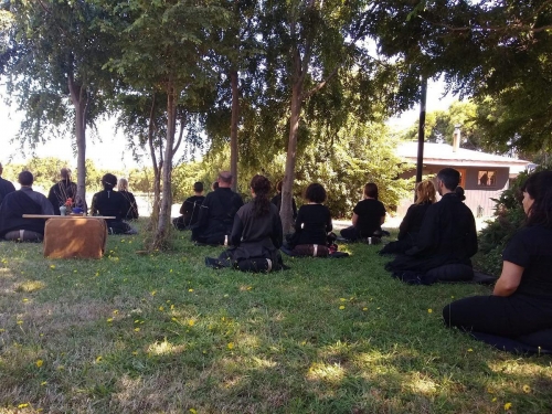 Zazen exterior