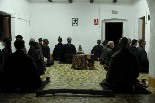 zazen interior